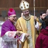 	W Eucharystii uczestniczyli także abp Antonio Filipazzi i dyplomaci.