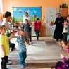 	Siostry zachęcają wszystkich zainteresowanych do kontaktu.