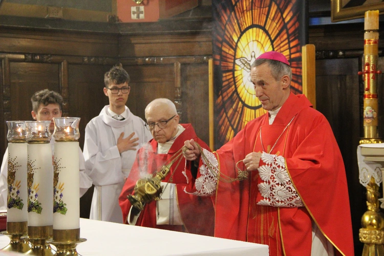 Nowy Sącz. Bierzmowanie w kościele św. Kazimierza 2025