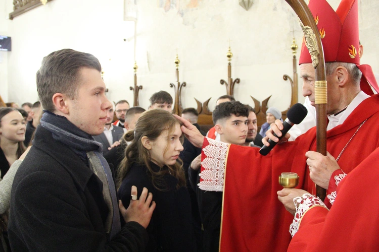 Nowy Sącz. Bierzmowanie w bazylice św. Małgorzaty 2025