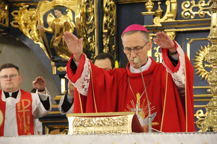 Nowy Sącz. Bierzmowanie w bazylice św. Małgorzaty 2025