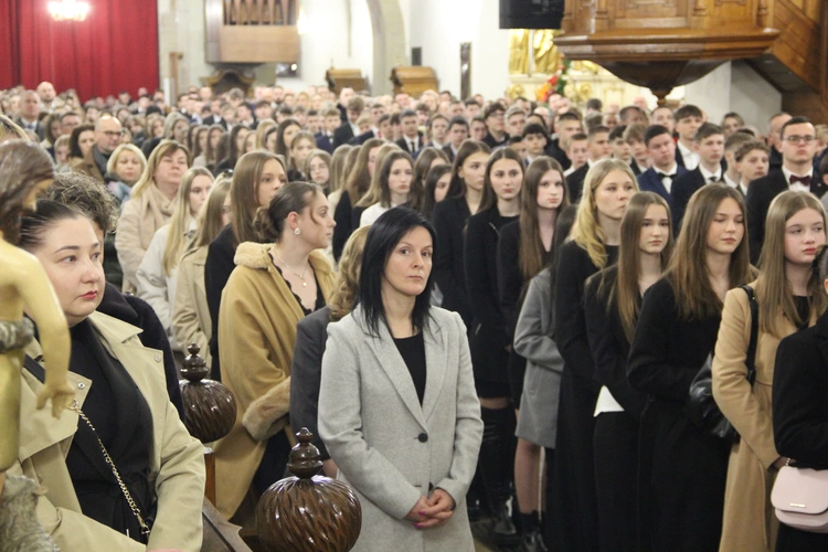Nowy Sącz. Bierzmowanie w bazylice św. Małgorzaty 2025