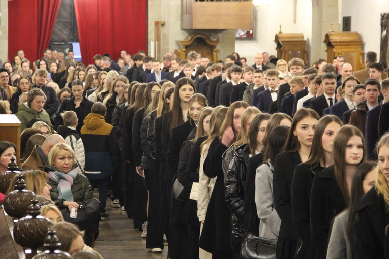 Nowy Sącz. Bierzmowanie w bazylice św. Małgorzaty 2025