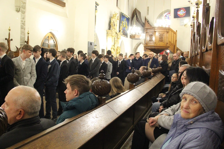 Nowy Sącz. Bierzmowanie w bazylice św. Małgorzaty 2025