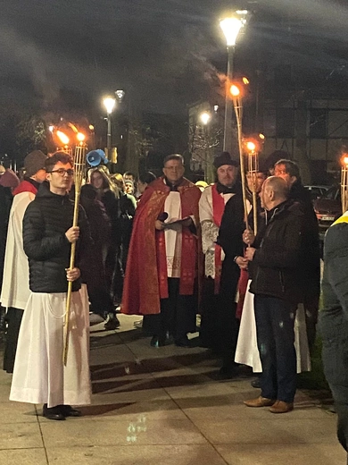 6. Rycerska Nocna Droga Krzyżowa w Miliczu
