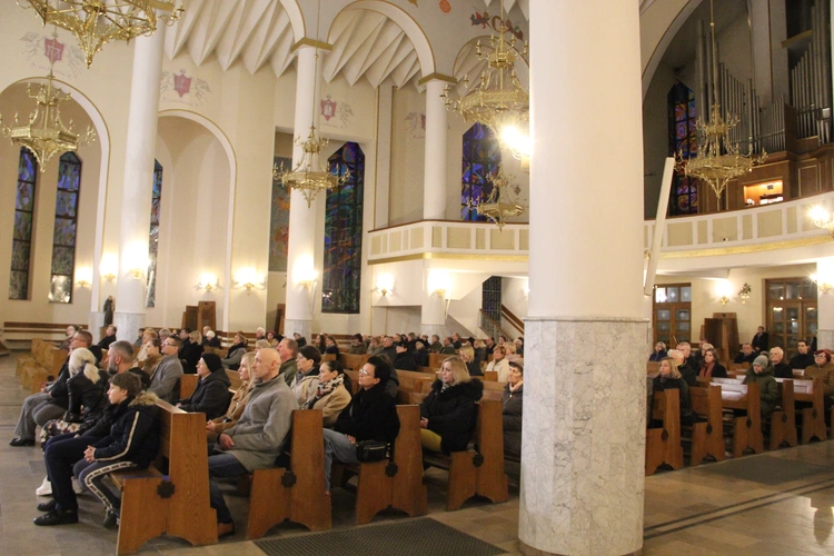 Dębica. Błogosławieństwo wznowionej poradni w parafii Matki Bożej Anielskiej