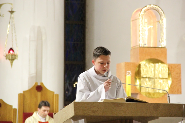 Dębica. Błogosławieństwo wznowionej poradni w parafii Matki Bożej Anielskiej