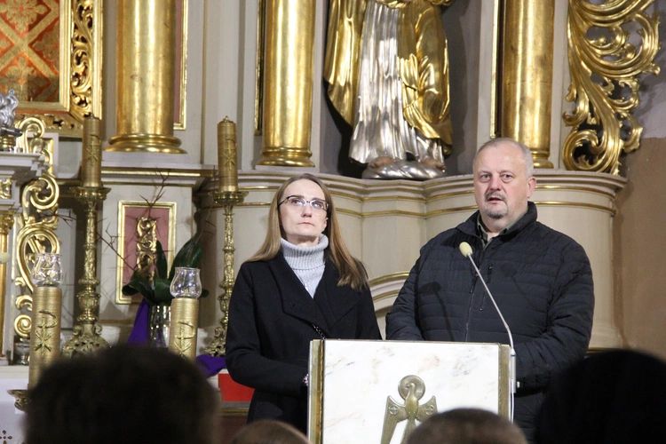 Rekolekcje Krucjaty Wyzwolenia Człowieka w Dębicy