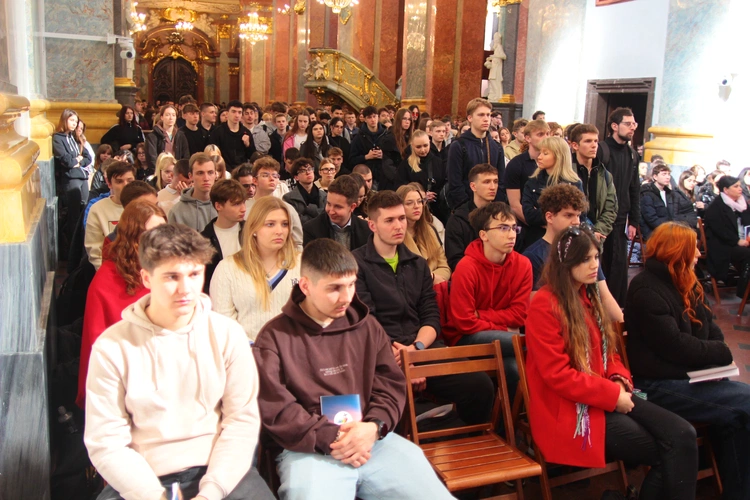 Prosili o dobrą maturę