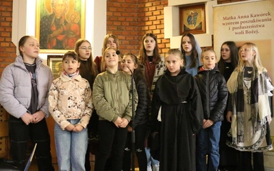 Droga Krzyżowa w parafii św. Rafała Kalinowskiego