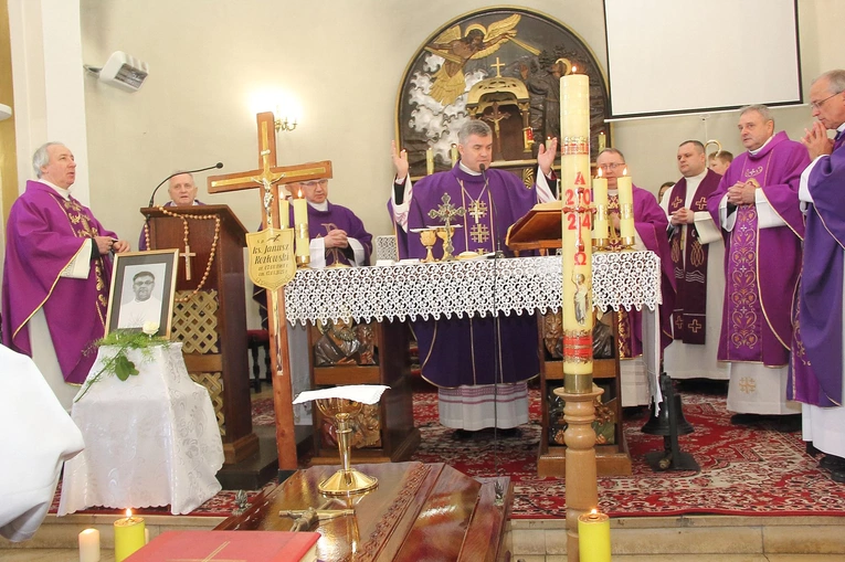 Pogrzeb ks. Janusza Kozłowskiego cz. 2