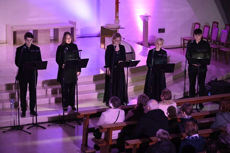 Prawykonanie "Życie mego życia"