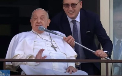 Papież: podczas długiego pobytu w szpitalu doświadczyłem cierpliwości Boga
