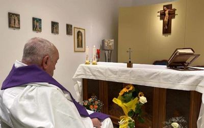 38 dni Franciszka w Gemelli: rekolekcje bliskości, czułości, modlitwy i nadziei