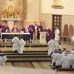 Dąbrowa Tarnowska. Pielgrzymka jubileuszowa kapłanów, sióstr i ich rodzin