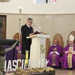 Dąbrowa Tarnowska. Pielgrzymka jubileuszowa kapłanów, sióstr i ich rodzin