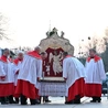 Feretron Matki Bożej Oliwskiej już katedrze