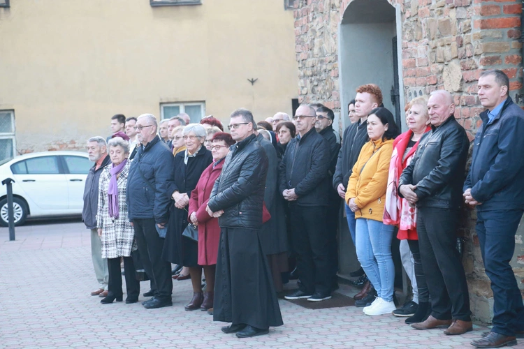 Poświęcenie odbudowanego domu