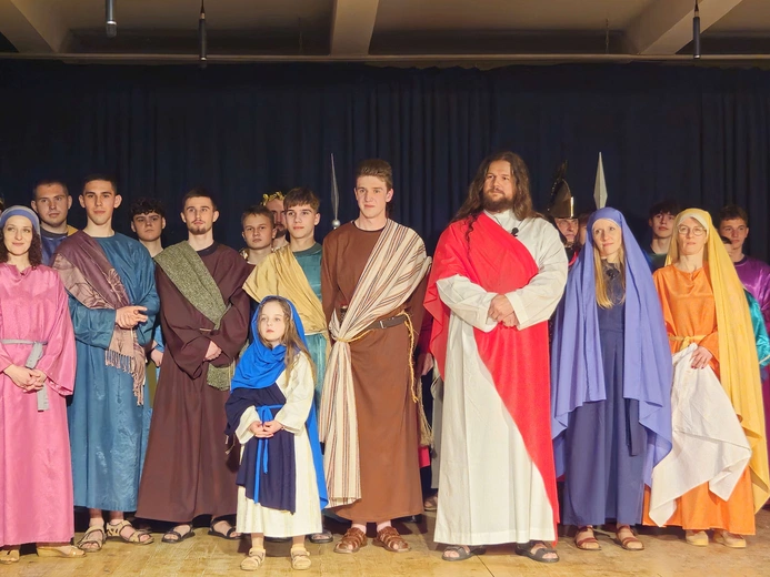 Pasja w Chomranicach