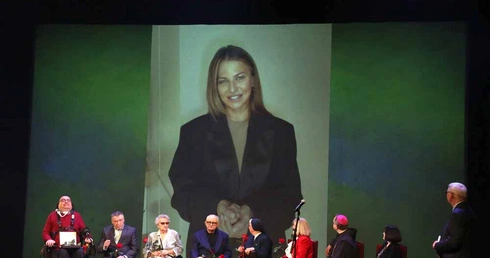 25. gala Albertiany