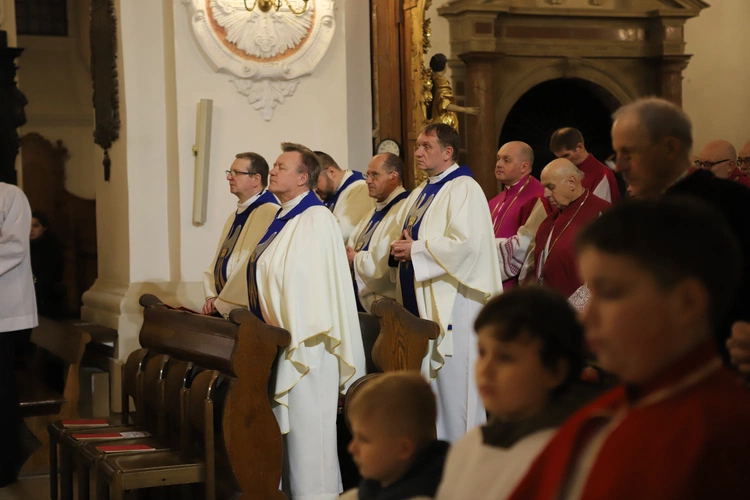 Msza św. w 33. rocznicę powstania diecezji łowickiej