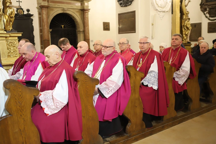 Msza św. w 33. rocznicę powstania diecezji łowickiej