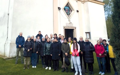 	Wyruszają w trasy liczące od 15 do 30 km.