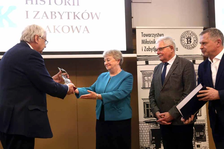 Wręczono Nagrodę im. Klemensa Bąkowskiego