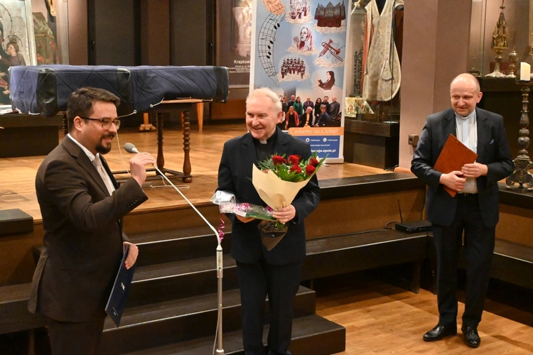 Muzykolodzy docenili ks. Antoniego Reginka