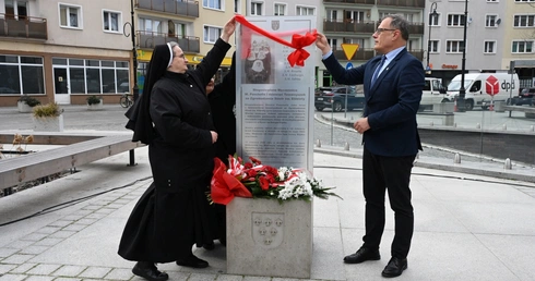 Odsłonięcie tablicy poświęconej błogosławionym męczennicom