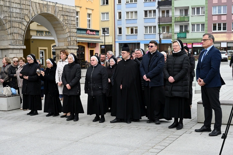 Odsłonięcie tablicy poświęconej błogosławionym męczennicom