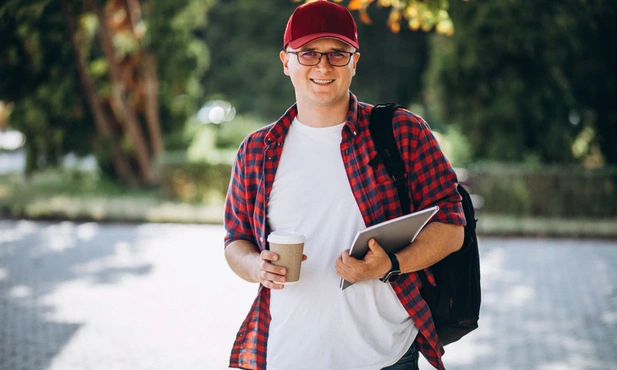 Na studiowanie nigdy nie jest za późno. Sprawdź, dlaczego studia po 30 to świetna decyzja!