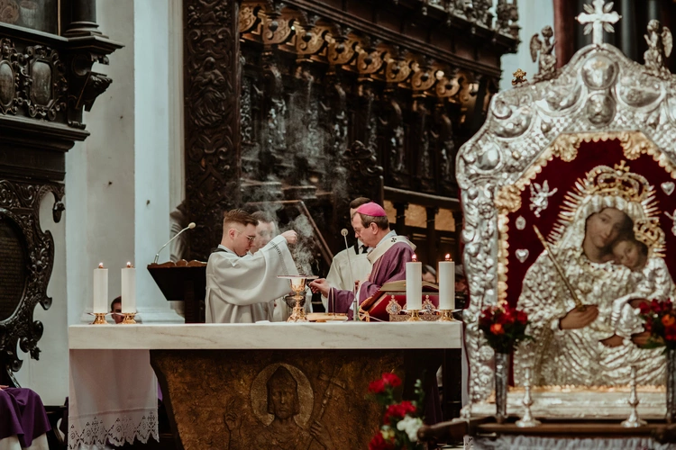 4. rocznica ingresu abp. Wojdy do archikatedry oliwskiej