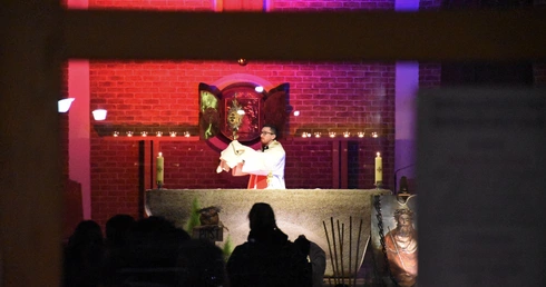 Indywidualna Droga Krzyżowa 6.0