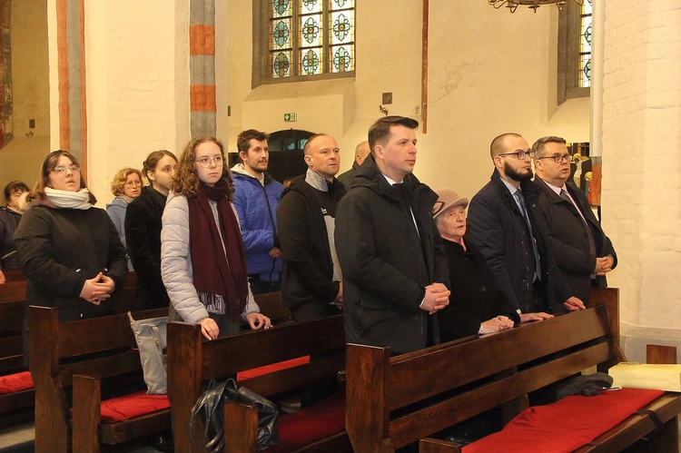 Msza św. o rychłą kanonizację kard. Wyszyńskiego - cz. 1