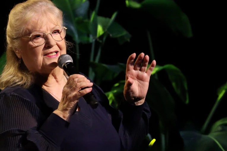 Stanisława Celińska śpiewa: Uwierz