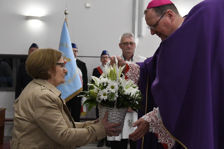 Poświęcenie krzyża na Żeraniu