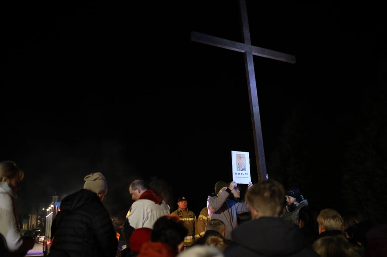 Słupia. Droga Krzyżowa w intencji trzeźwości