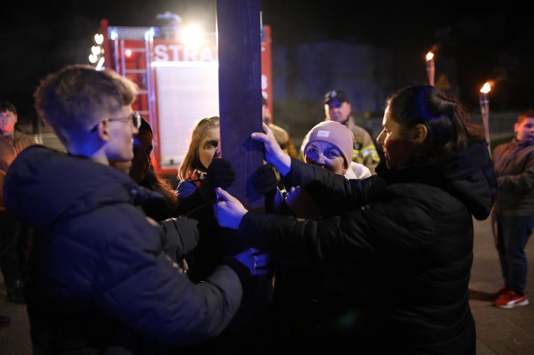 Słupia. Droga Krzyżowa w intencji trzeźwości