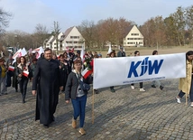 Trwaj i pozwól przetrwać innym