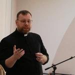 Płońsk. Warsztaty o liturgii Wigilii Paschalnej