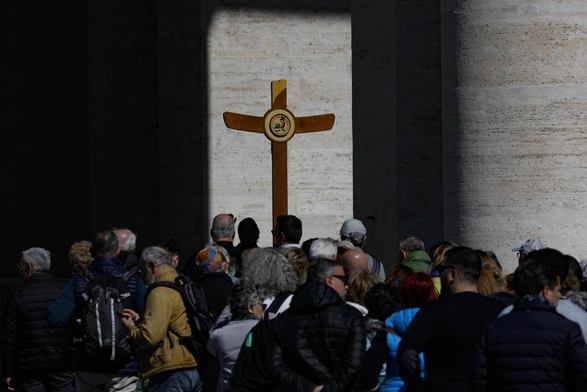 Papież: radość chrześcijańska wypływa z pewności, że Pan nigdy nas nie zostawi samych 