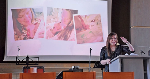 Swoim świadectwem podzieliła się również Izabela Formela, o czym szerzej przeczytać można na naszej stronie:  gdansk.gosc.pl.