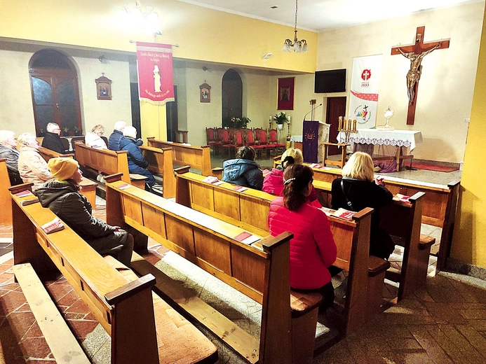 Kościół pw. św. Jadwigi Śląskiej w Legnicy był miejscem modlitwy biskupa legnickiego Andrzeja Siemieniewskiego.