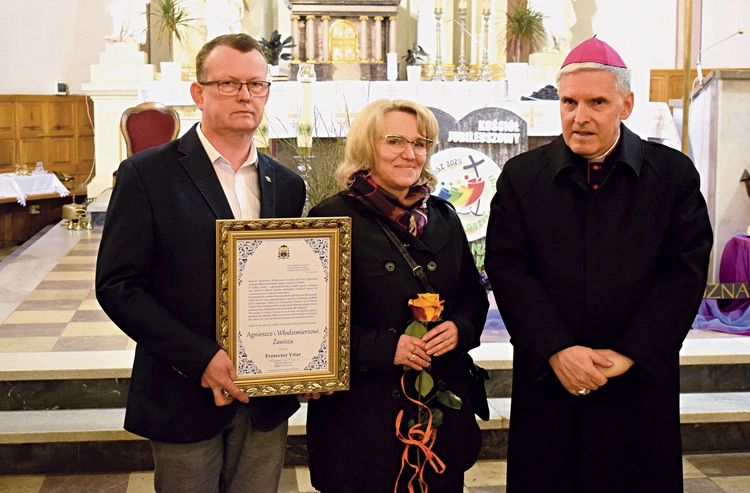 	Laureaci, pochodzący z Tarnobrzega, od lat angażują się m.in. w pomoc najmłodszym.