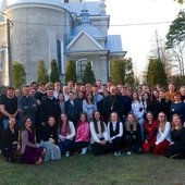 	Spotkanie abp. Filipazziego z młodzieżą.