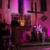 Młodzieżowa Droga Krzyżowa