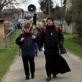 Wędrujący wiernie i z nadzieją na spotkanie w niebie