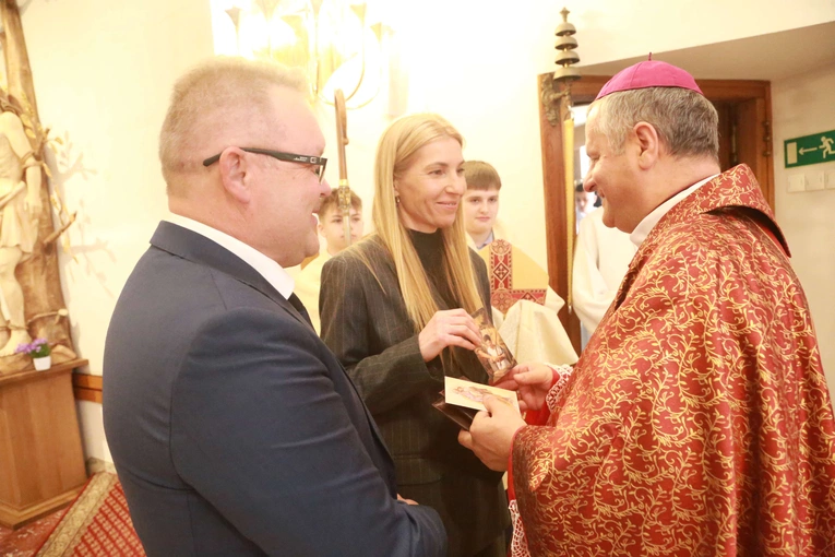 Bierzmowanie w Łososinie Dolnej