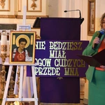 Wprowadzenie relikwii bł. Carlo Acutisa do szkoły na Woli